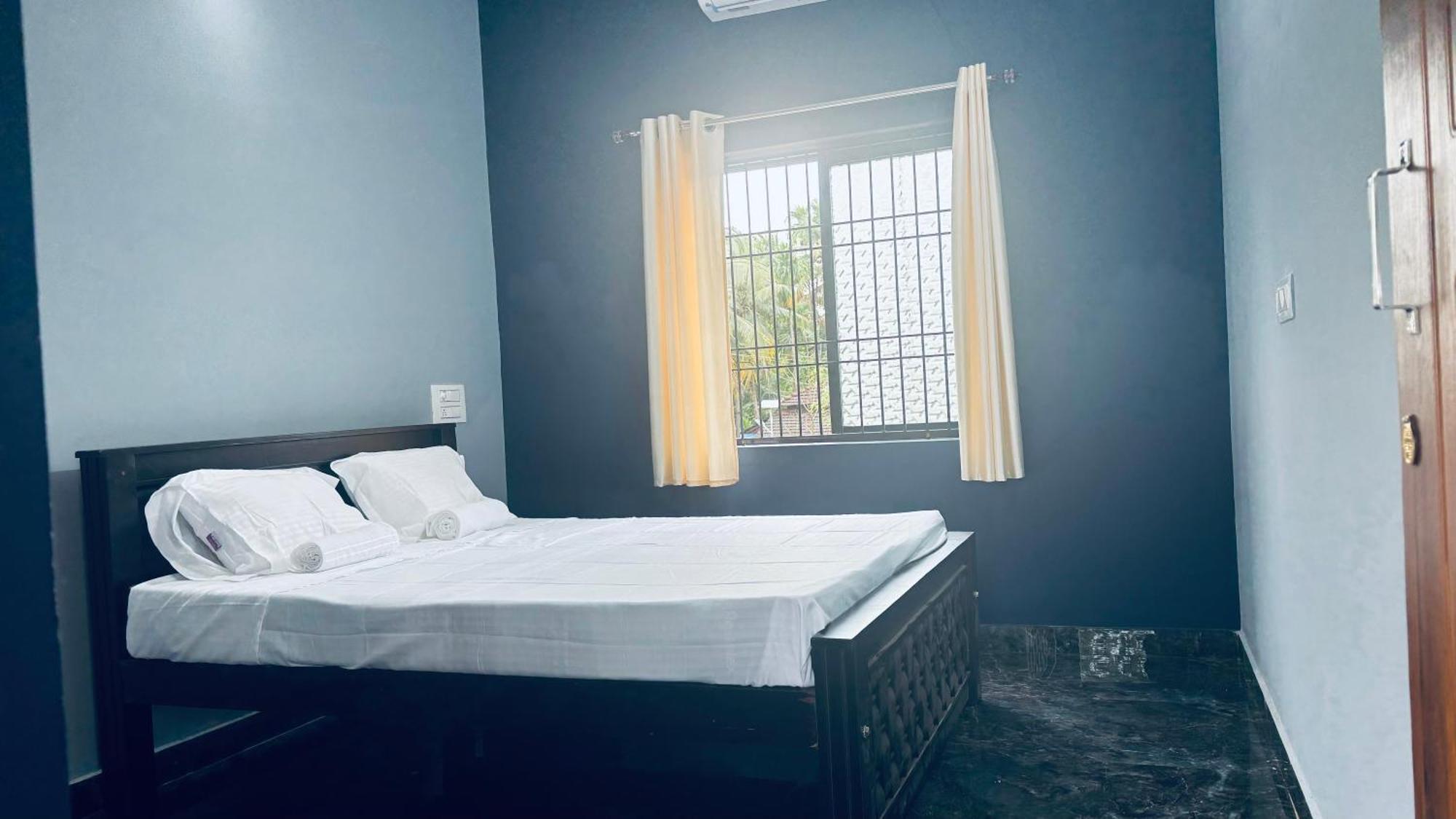 Lopez Paradise - Honnavar Holiday home Honavar